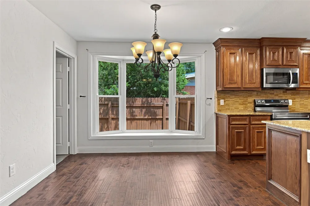 815 National Drive Irving, TX 75060