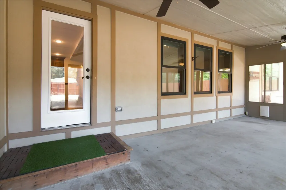 815 National Drive Irving, TX 75060