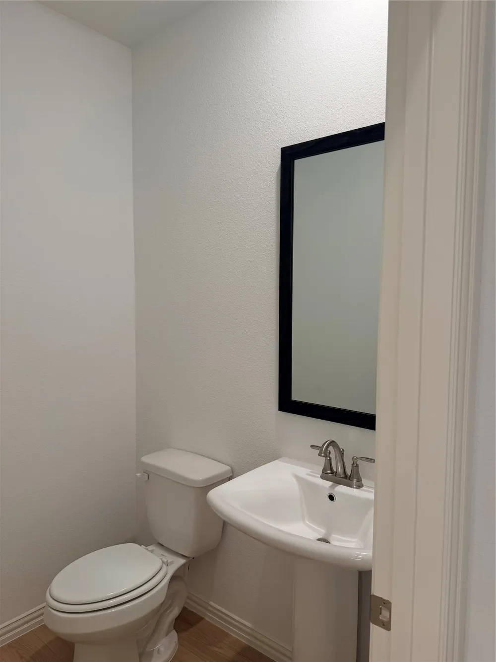 7328 Grant Avenue North Richland Hills, TX 76180