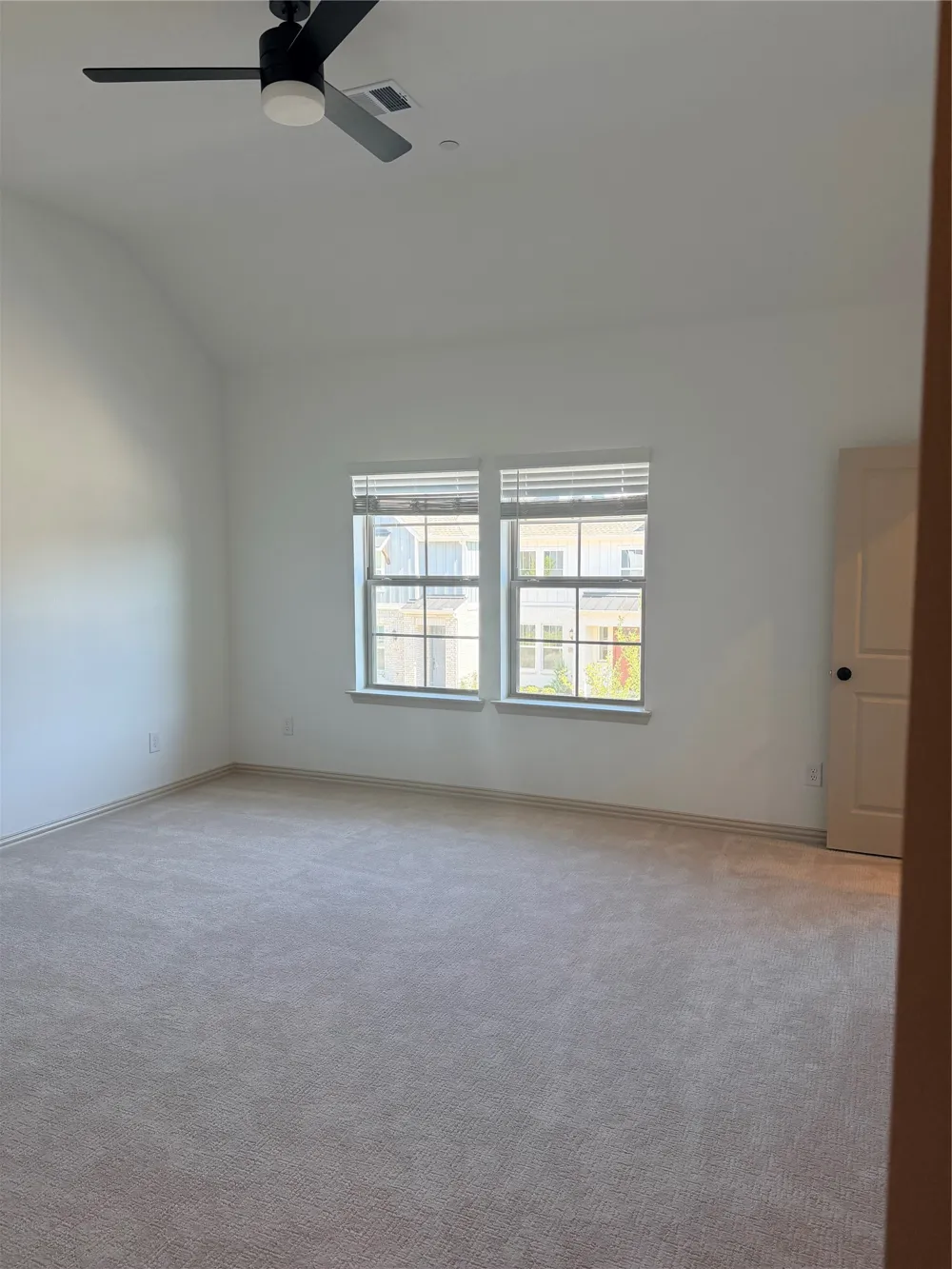 7328 Grant Avenue North Richland Hills, TX 76180
