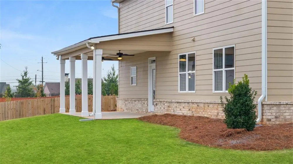 1624 Bernard Court Hampton, GA 30228