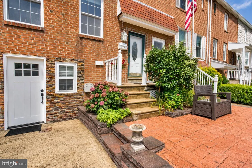 4241 CHALFONT PLACE Philadelphia, PA 19154