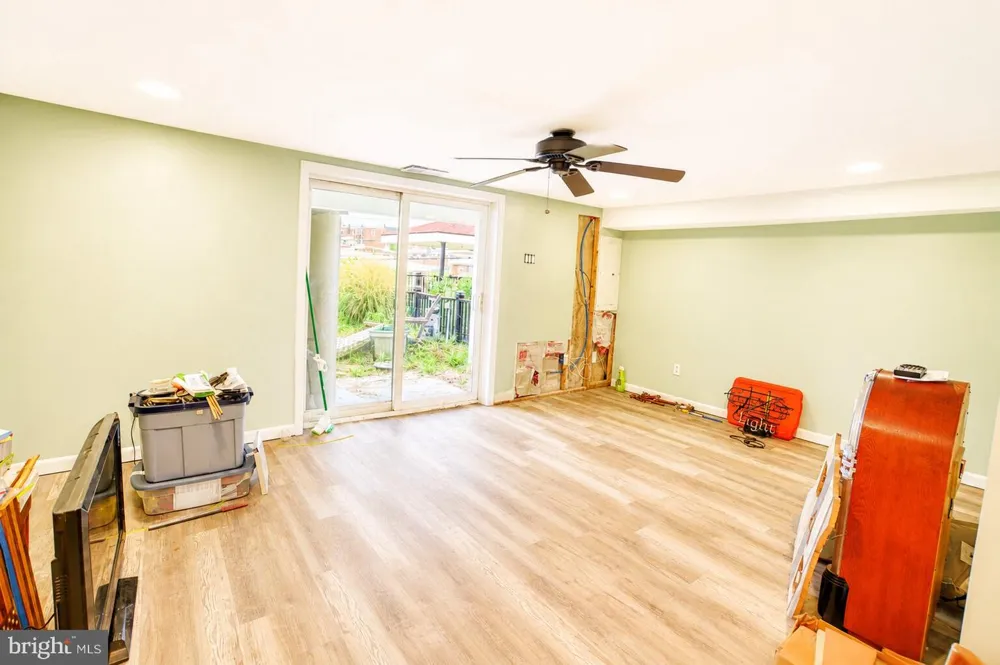 4241 CHALFONT PLACE Philadelphia, PA 19154