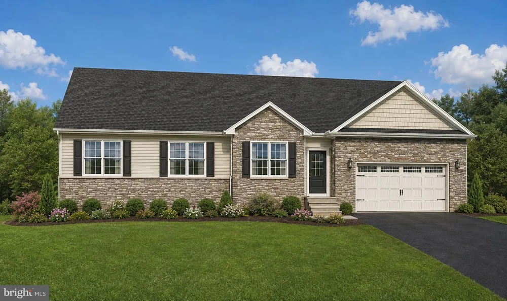 107 ONYX DRIVE #39 Hanover, PA 17331