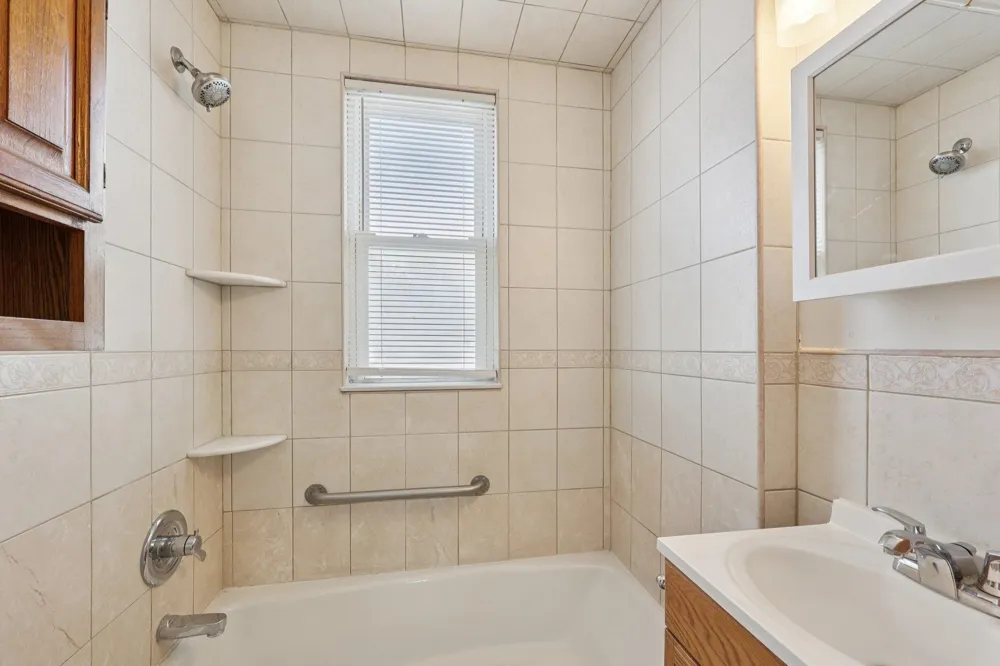 153 BANTA AVE Garfield, NJ 07026