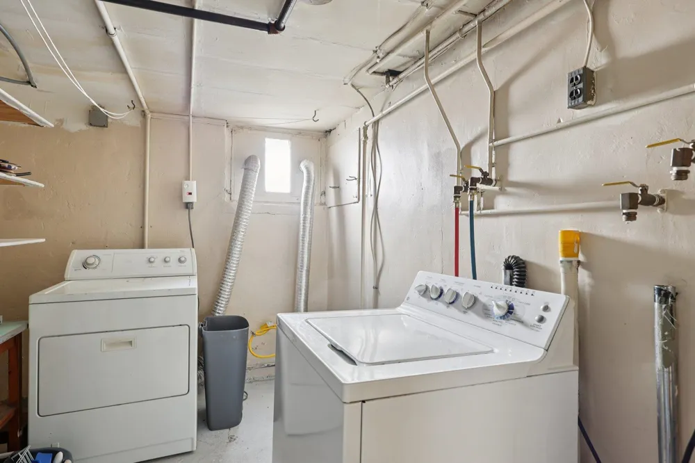 153 BANTA AVE Garfield, NJ 07026