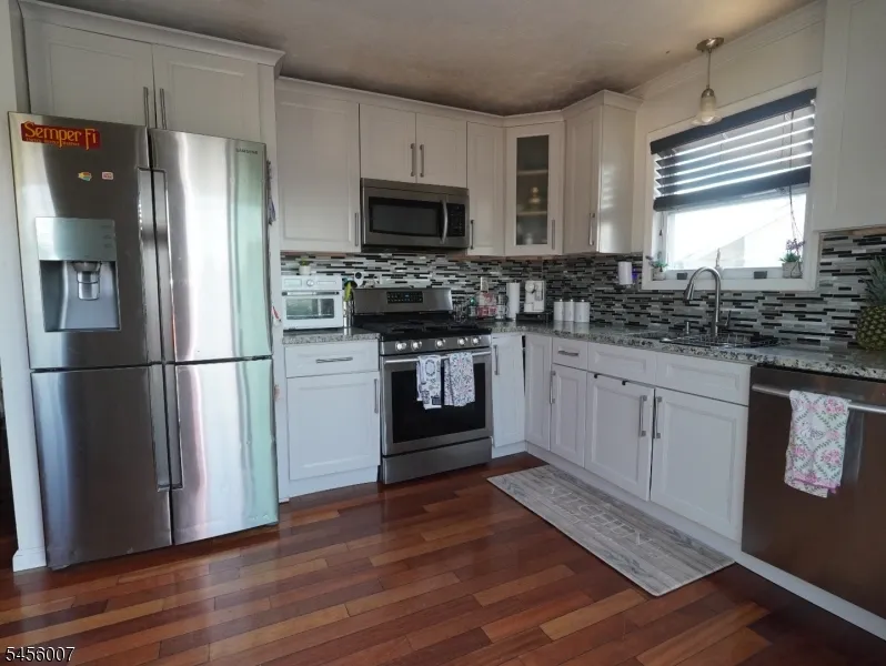 408 Jennifer Ln Monroe, NJ 08094