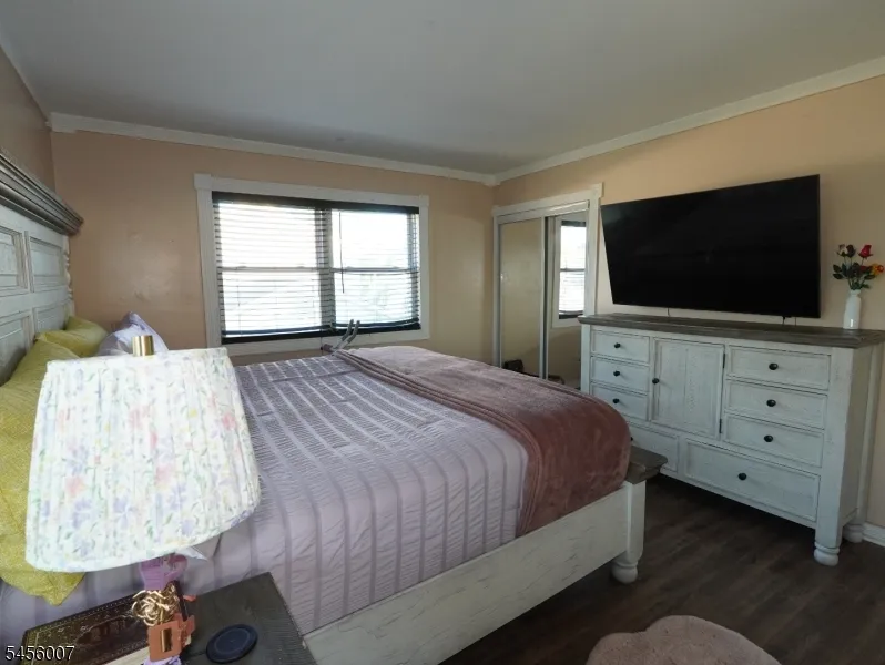 408 Jennifer Ln Monroe, NJ 08094