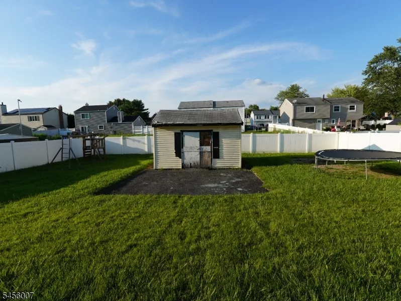 408 Jennifer Ln Monroe, NJ 08094
