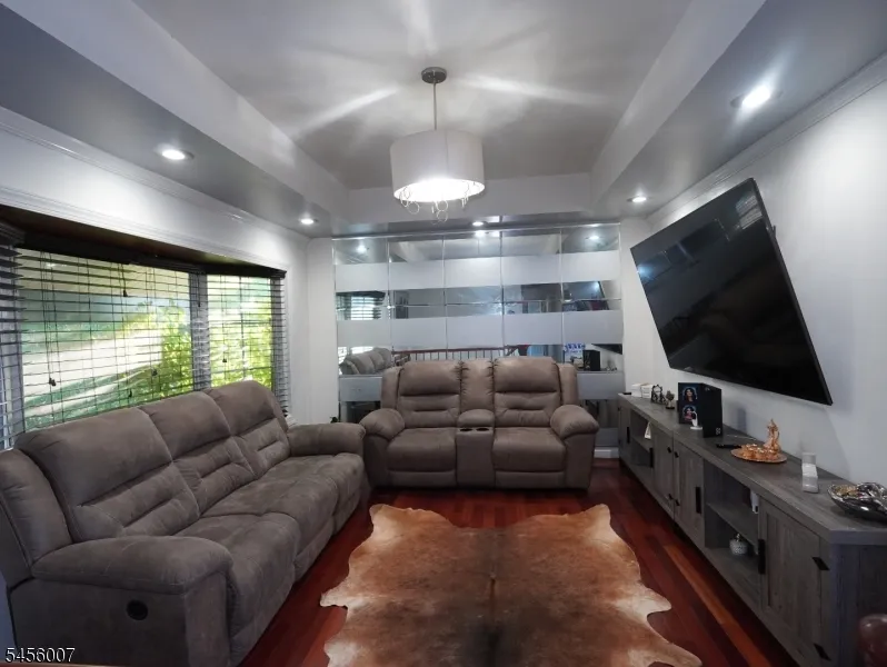 408 Jennifer Ln Monroe, NJ 08094