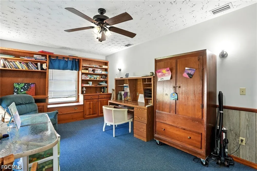 Pike Lane Labelle, FL 33935
