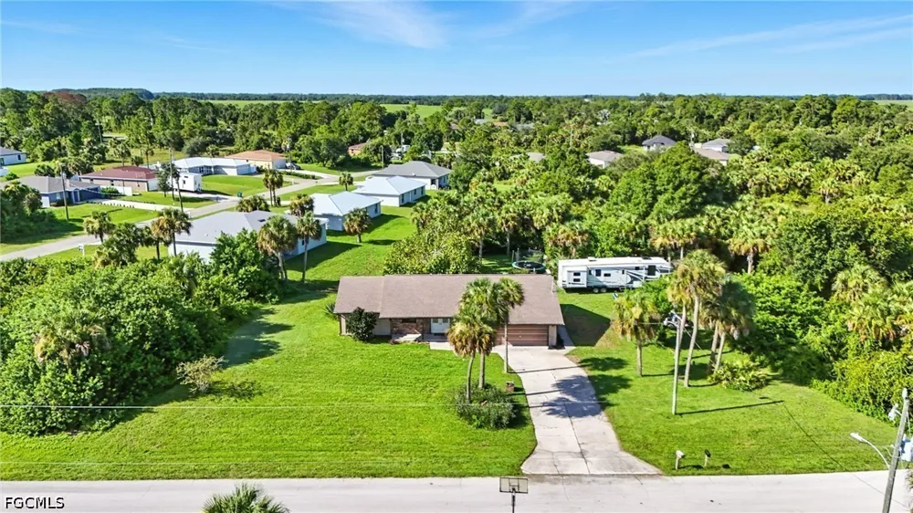 Pike Lane Labelle, FL 33935