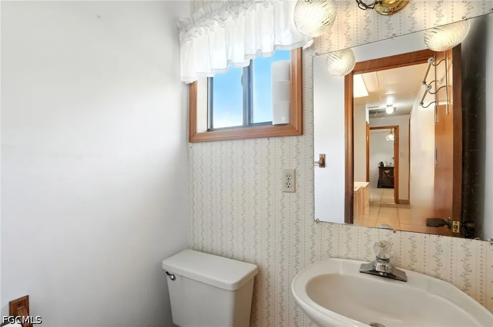 Pike Lane Labelle, FL 33935