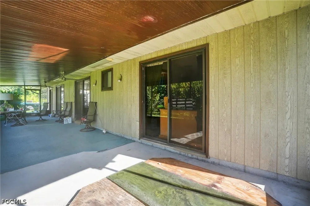 Pike Lane Labelle, FL 33935