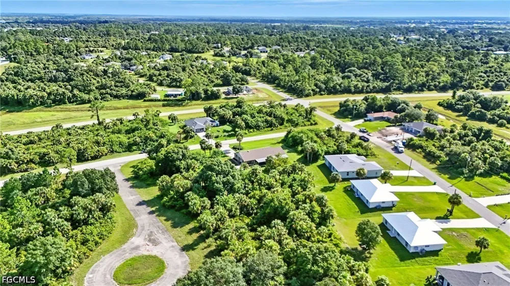 Pike Lane Labelle, FL 33935
