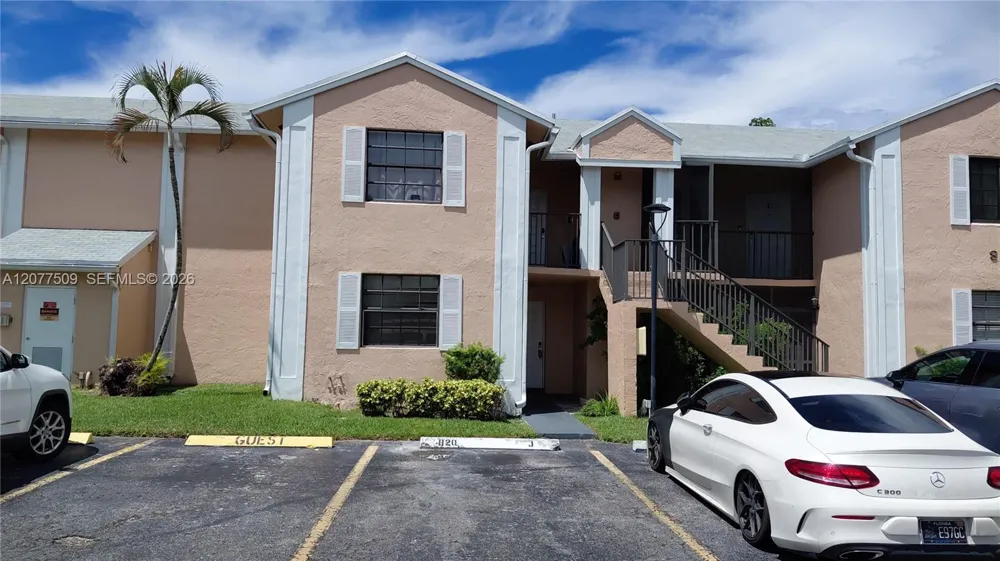 820 Franklin Ave #820J Homestead, FL 33034