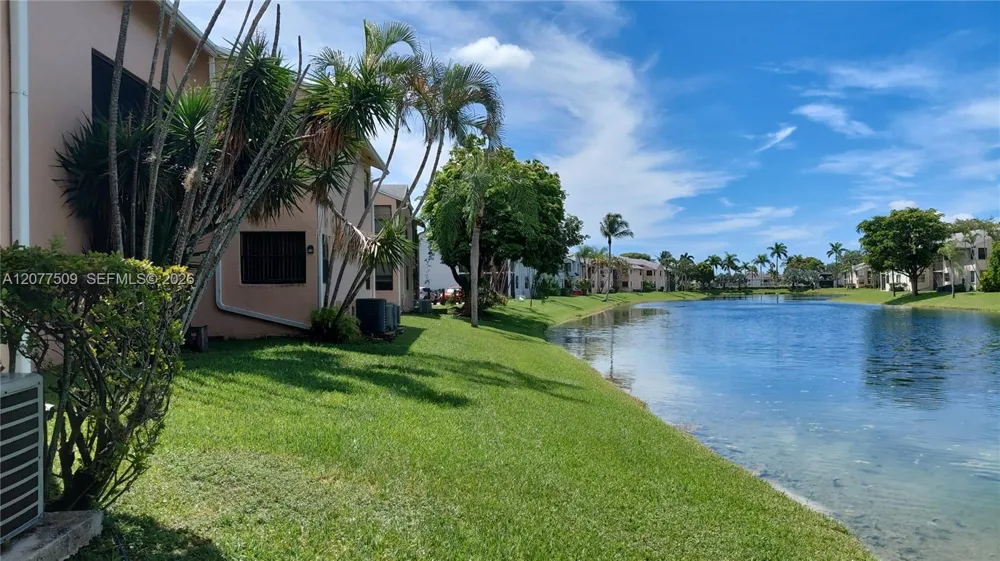 820 Franklin Ave #820J Homestead, FL 33034