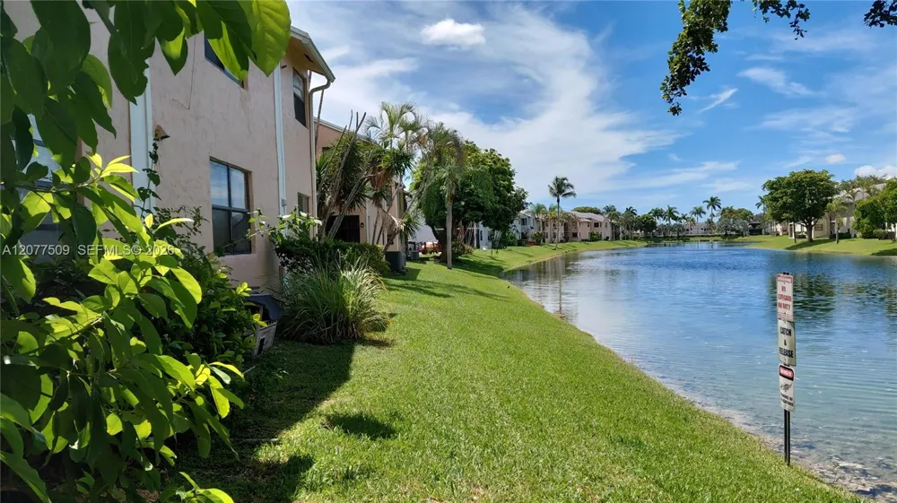 820 Franklin Ave #820J Homestead, FL 33034