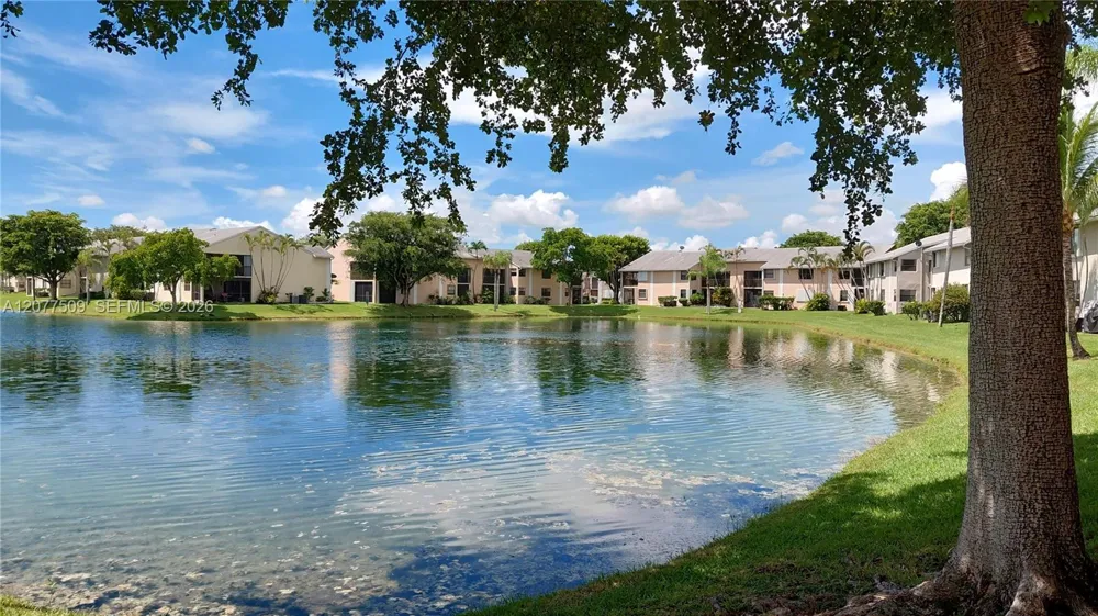 820 Franklin Ave #820J Homestead, FL 33034