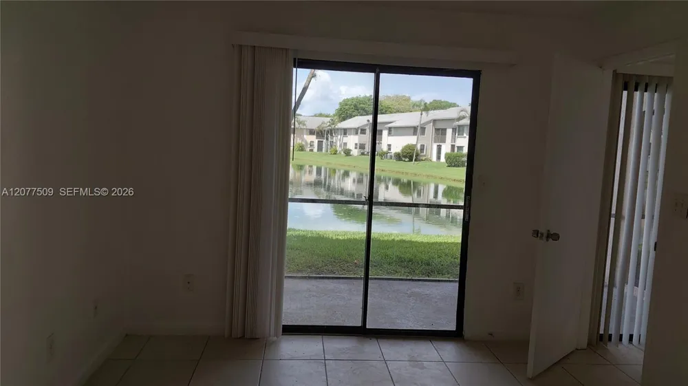 820 Franklin Ave #820J Homestead, FL 33034