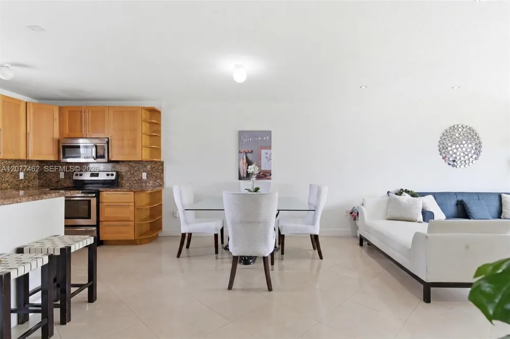 7680 SW 82nd St #H121 Miami, FL 33143