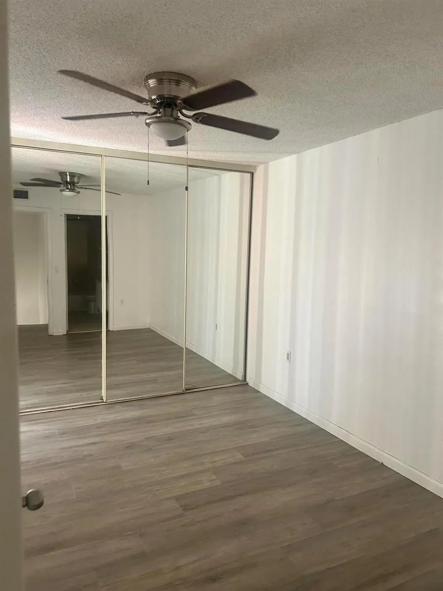 804 BLUE RIDGE CIRCLE West Palm Beach, FL 33409