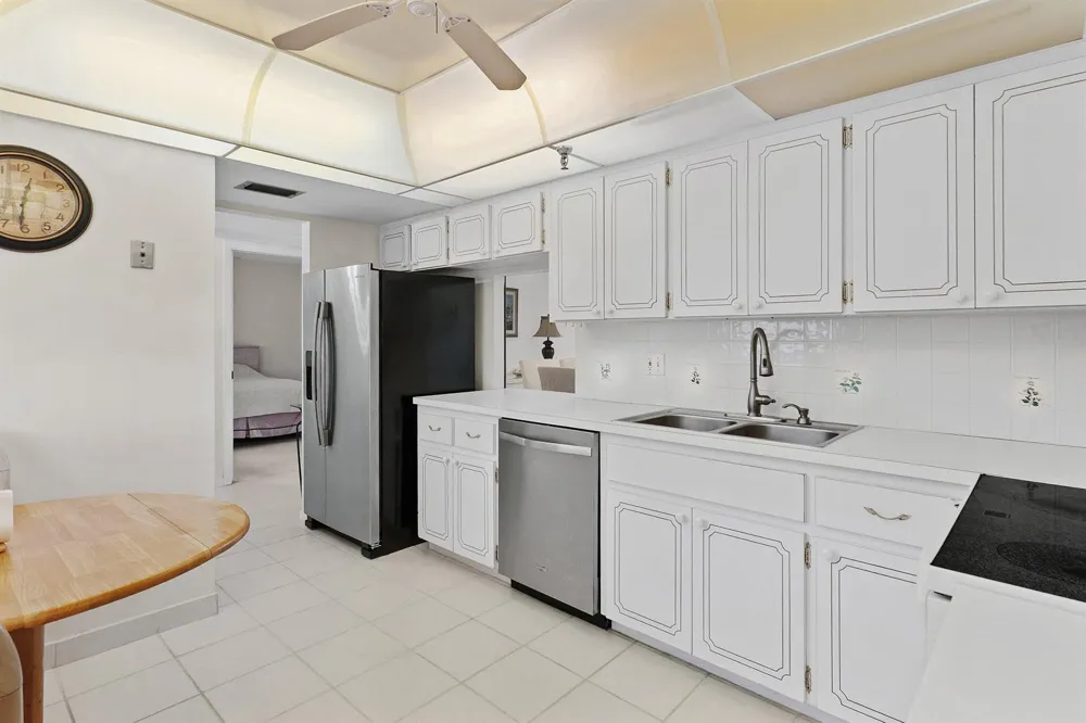 6400 NW 2ND AVENUE #321 Boca Raton, FL 33487
