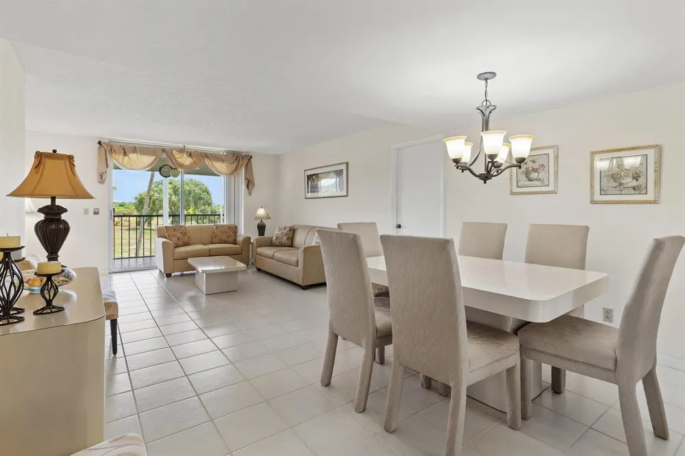 6400 NW 2ND AVENUE #321 Boca Raton, FL 33487