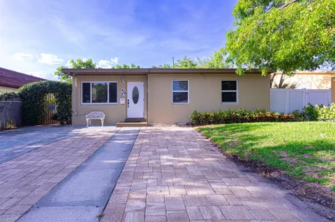 429 SUMMA STREET