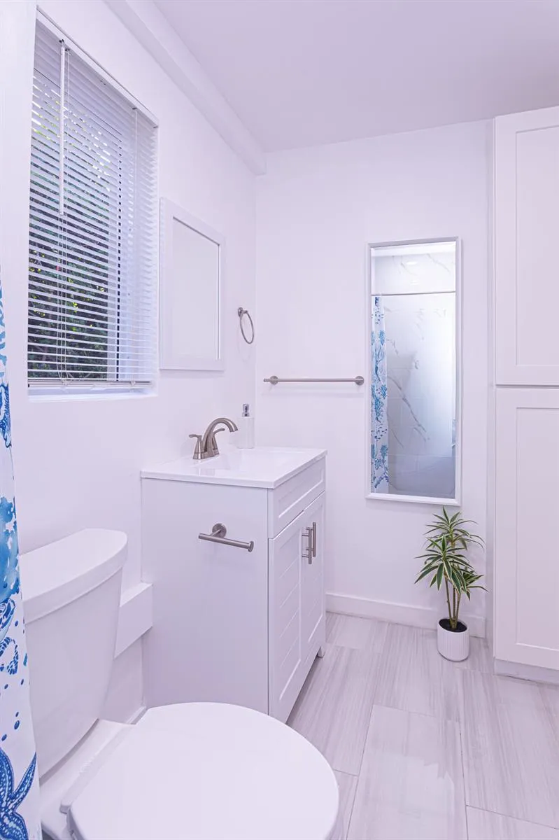 429 SUMMA STREET West Palm Beach, FL 33405
