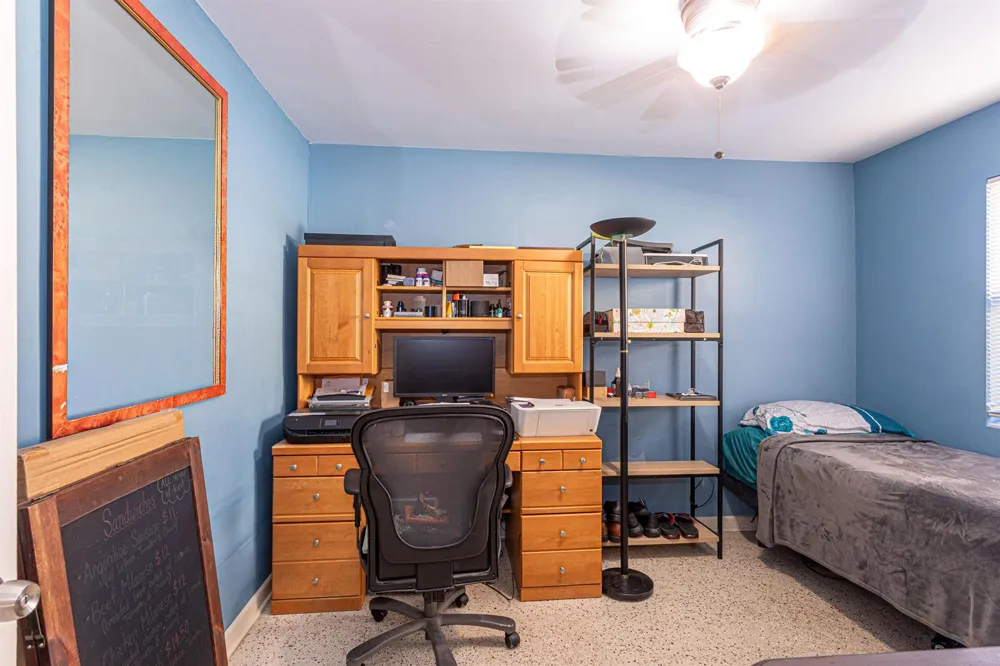 429 SUMMA STREET West Palm Beach, FL 33405