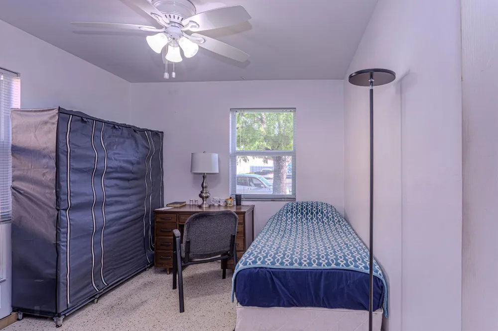 429 SUMMA STREET West Palm Beach, FL 33405
