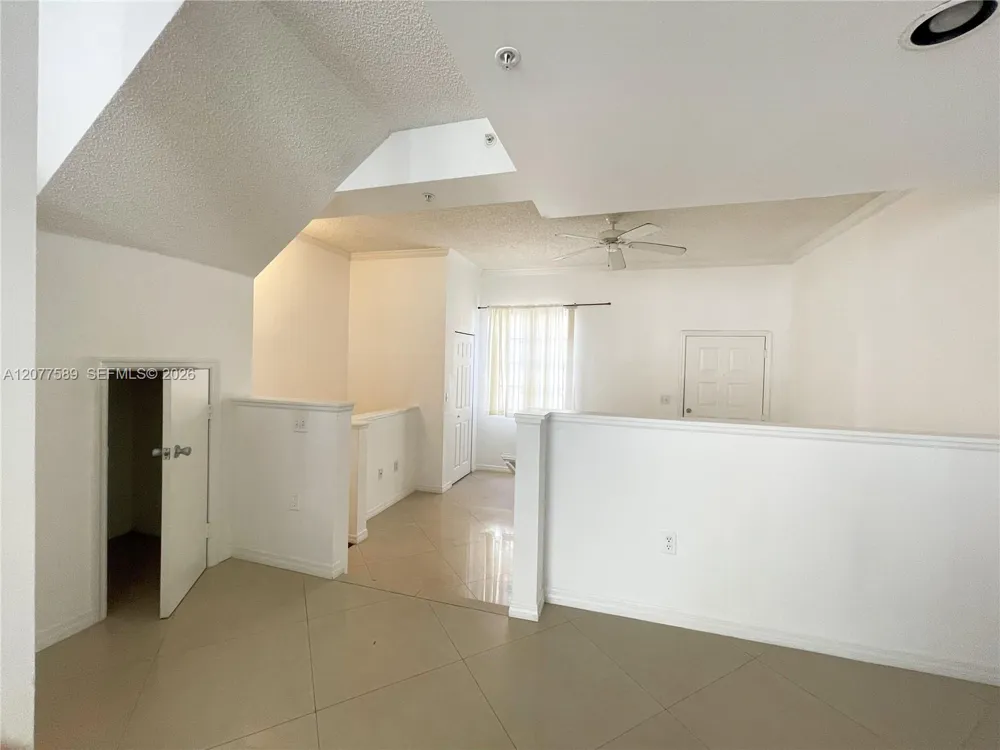 2831 NE 185th St #603 Aventura, FL 33180