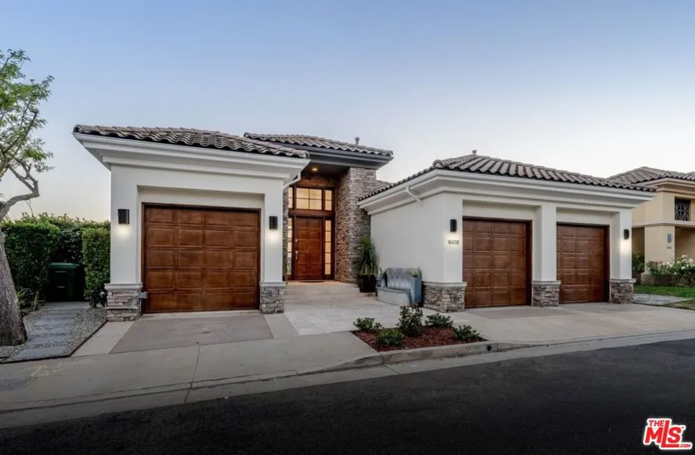16610 Calle Brittany Pacific Palisades, CA 90272