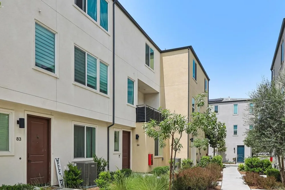 5471 Seacliff Place #84 San Diego, CA 92154
