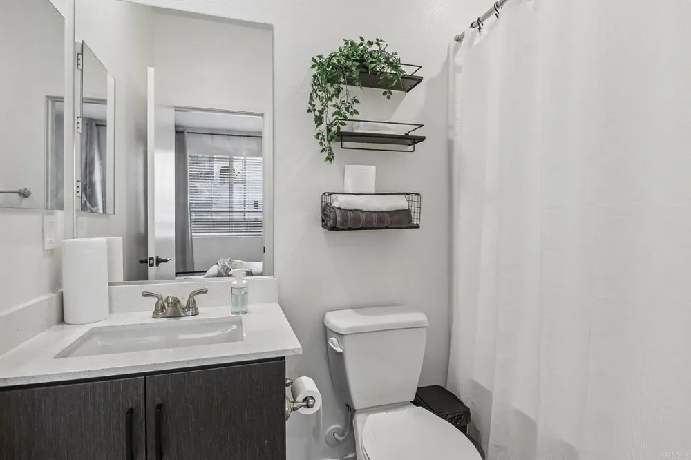 5471 Seacliff Place #84 San Diego, CA 92154