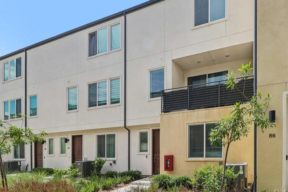 5471 Seacliff Place #84 San Diego, CA 92154