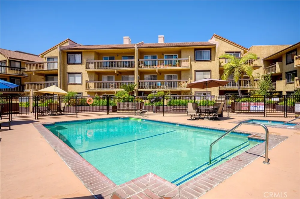 3481 Stancrest Drive #123 Glendale, CA 91208