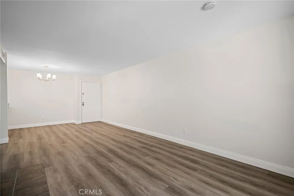 3481 Stancrest Drive #123 Glendale, CA 91208