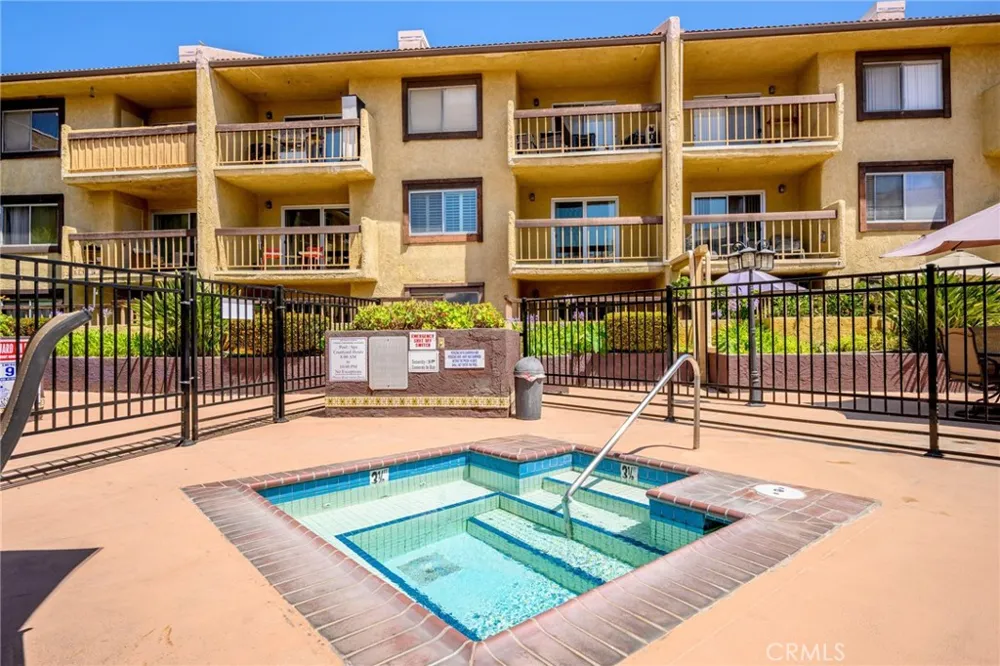 3481 Stancrest Drive #123 Glendale, CA 91208