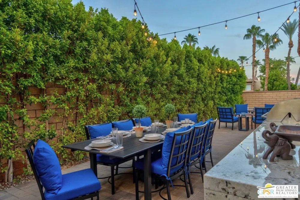 2846 Amatista Court Palm Springs, CA 92264