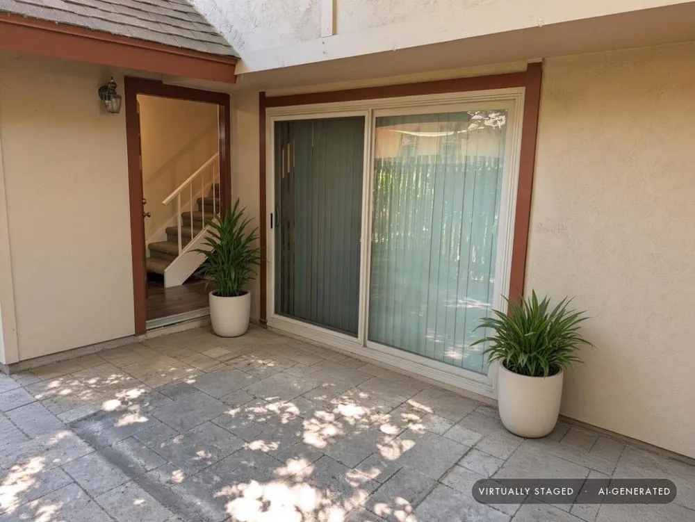 225 Red Oak Drive Sunnyvale, CA 94086