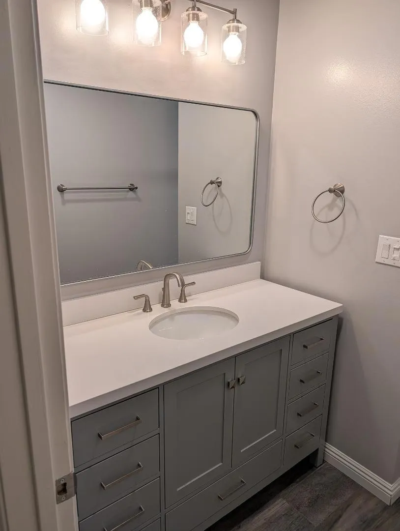 225 Red Oak Drive Sunnyvale, CA 94086