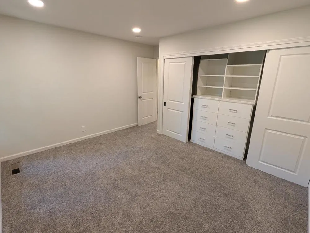 225 Red Oak Drive Sunnyvale, CA 94086
