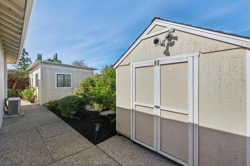 593 Worley Avenue Sunnyvale, CA 94085