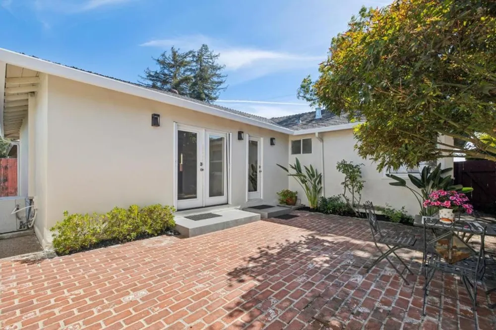 593 Worley Avenue Sunnyvale, CA 94085