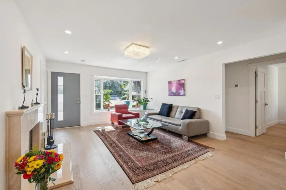 593 Worley Avenue Sunnyvale, CA 94085