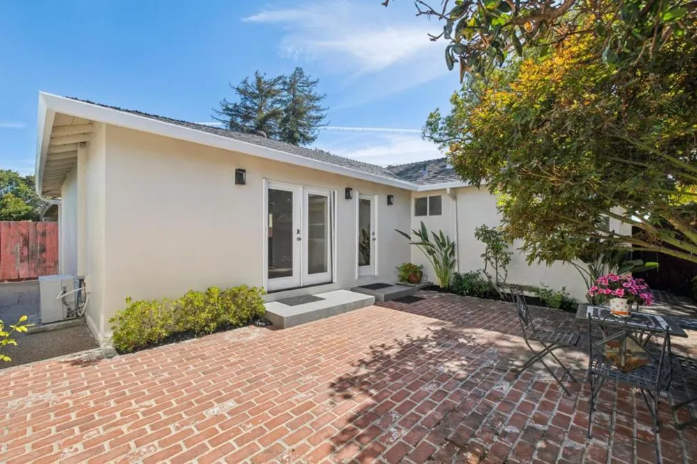 593 Worley Avenue Sunnyvale, CA 94085