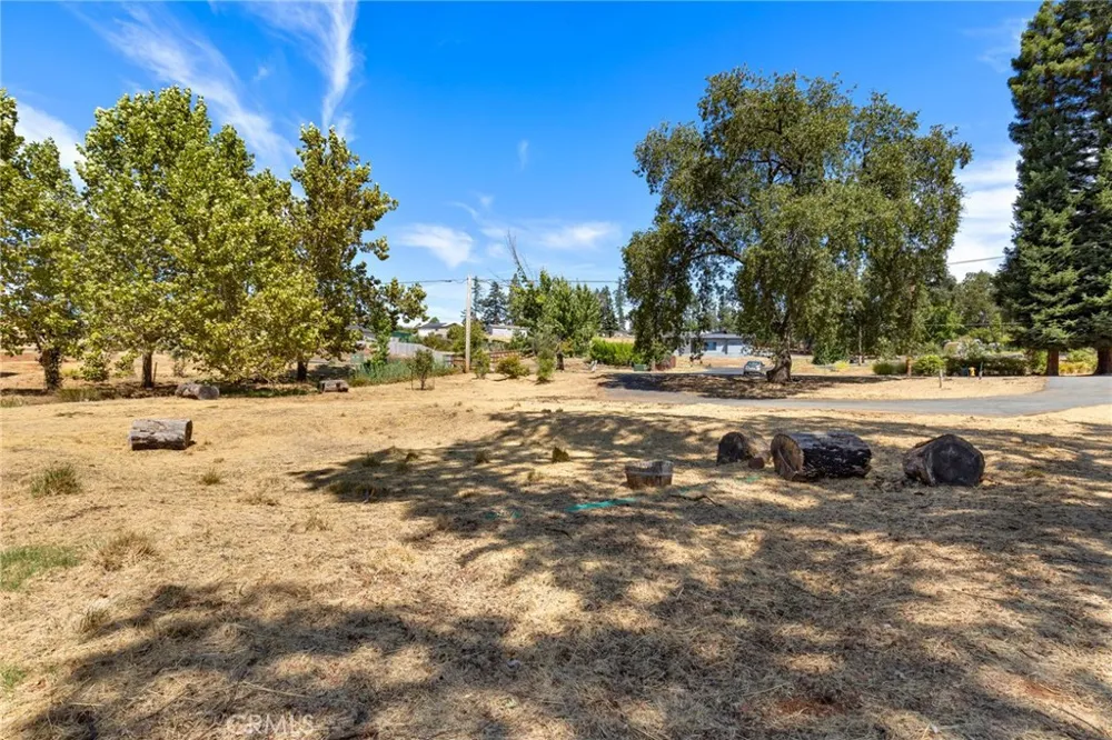 5957 Crestmoor Paradise, CA 95969