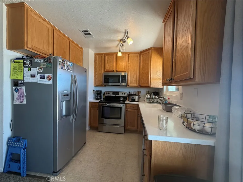 13129 Clement Edwards, CA 93523